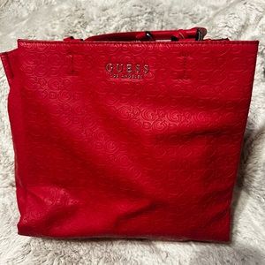 Guess purse brand new never used.